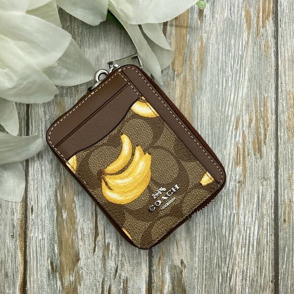 COACH Limited  Zip Card Case In Signature Canvas Banana Print Wallet Bag Purse - Picture 3 of 11